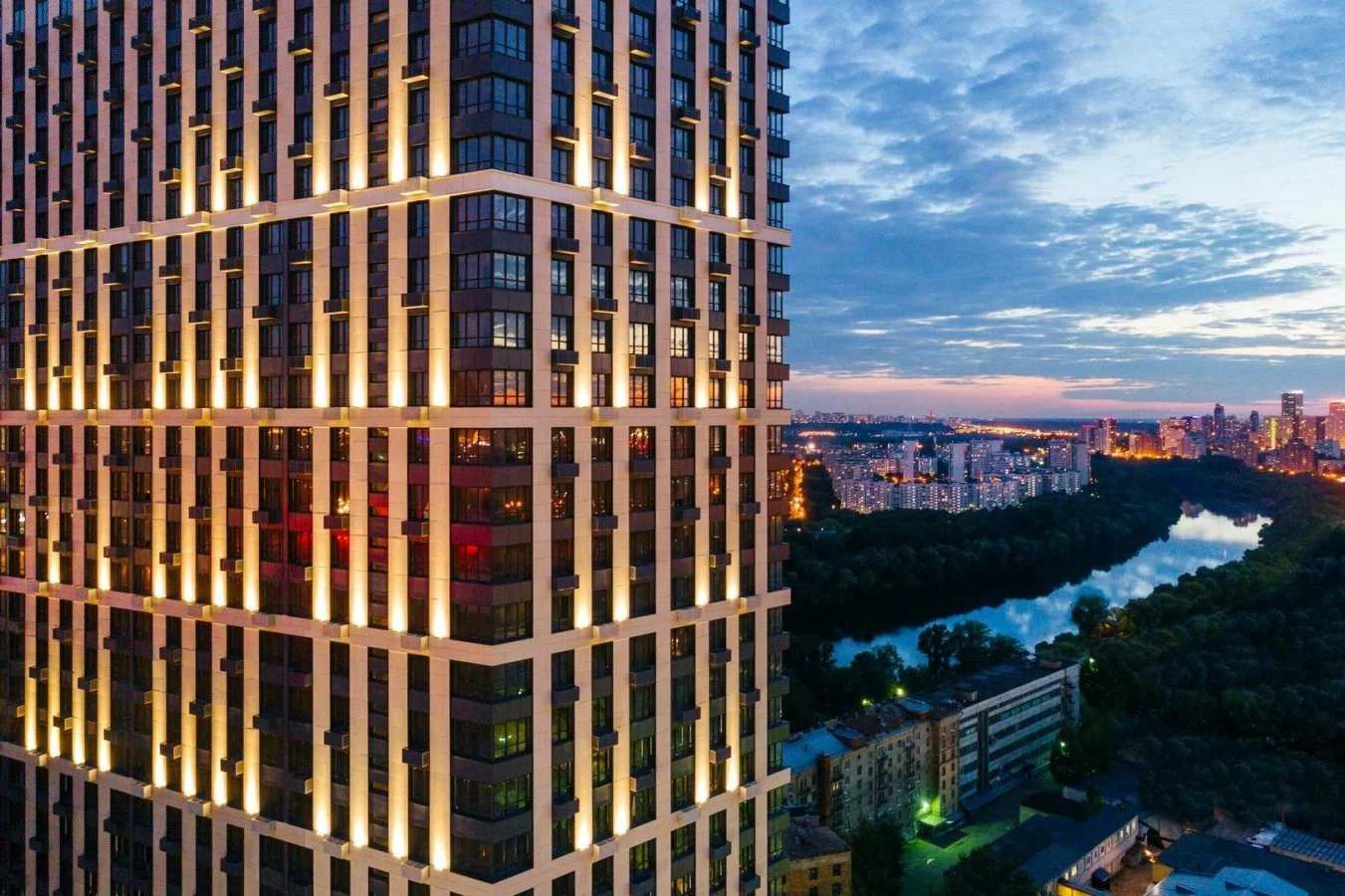 ezgif.com-gif-maker (18).jpg